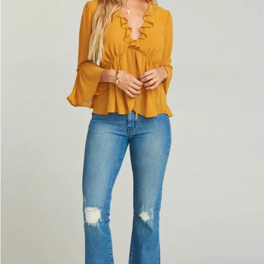 Show Me Your MuMu Jaclyn Mid Rise Flared Jeans, EXCELLENT cond - Picture 2 of 6